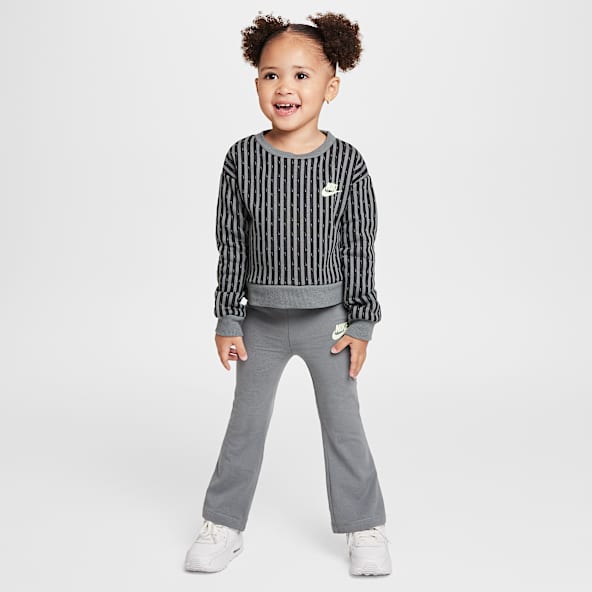 Nike baby girl sweatsuit top